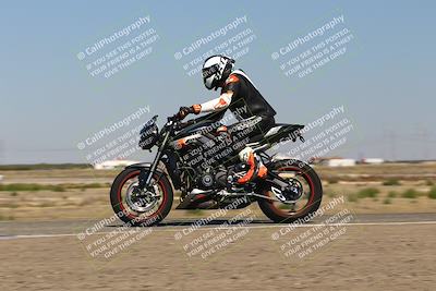 media/Oct-06-2025-2WTD (Mon) [[90522c3a0b]]/B Group/1220pm (Wheelie Bump)/